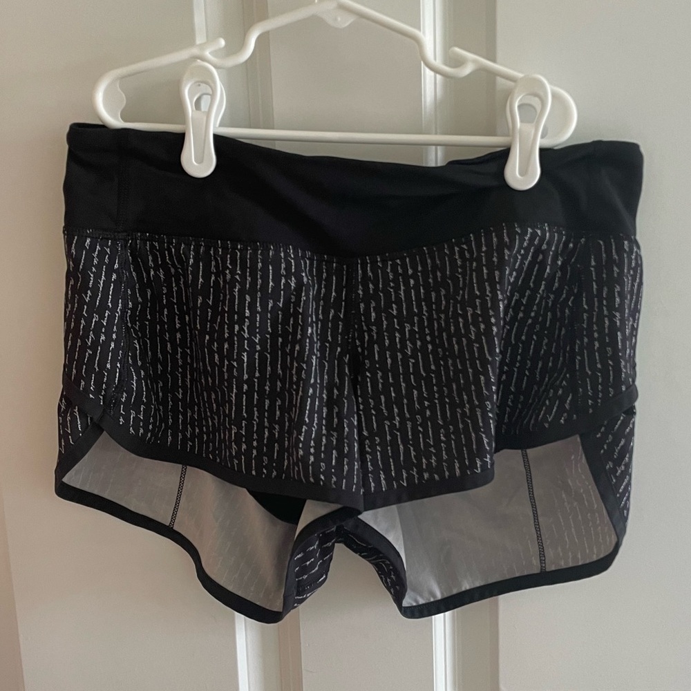 Lululemon Speed Up Low Rise Shorts 2.5”